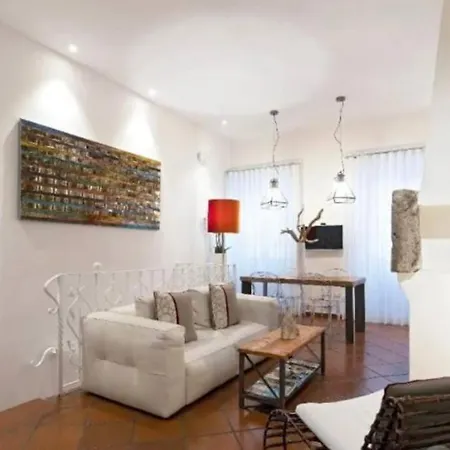 Le Paris Apartment